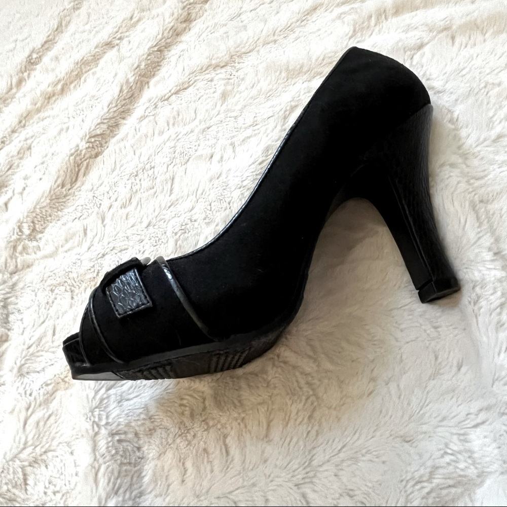 Target Mossimo High Heel Peep Toe Black Faux Suede & Snakeskin Pumps, Size 5.5 - Picture 5 of 13